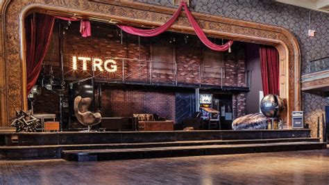 the concert hall toronto|One of the city's most historic concert venues is set to reopen.